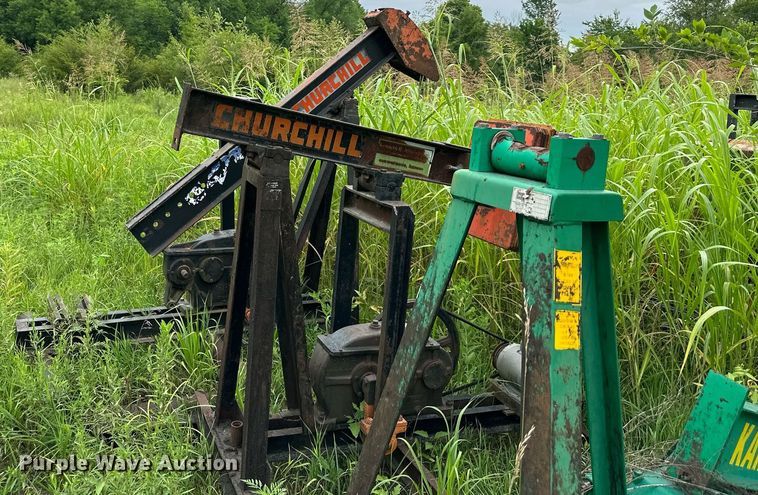 image for item DS2088 (18) pump jacks