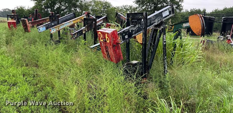 image for item DS2095 (12) pump jacks