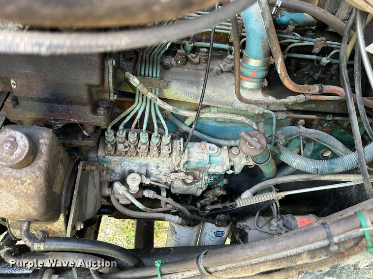 image for item DS2104 1984 International S2554  dump truck