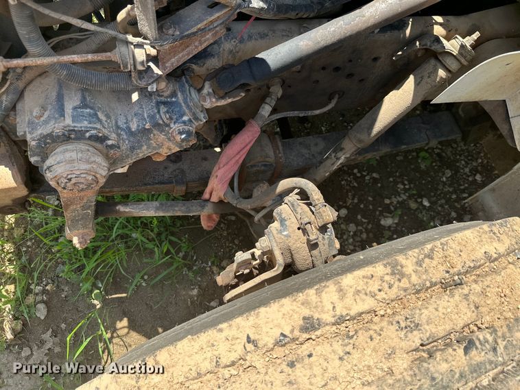 image for item HG9291 1999 International 4900  dump truck