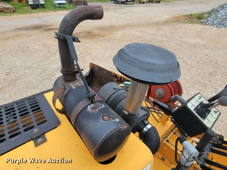 image for item HY9090 LeeBoy 8510B  screed