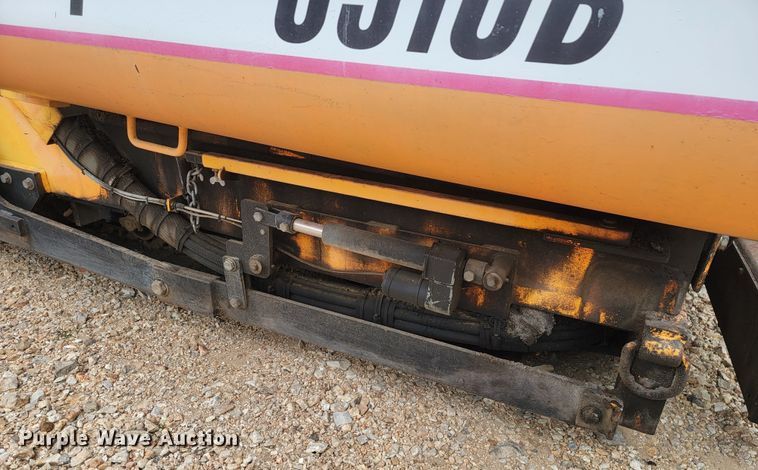 image for item HY9090 LeeBoy 8510B  screed