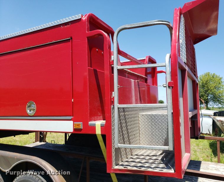 image for item IP9392 Fire truck bed