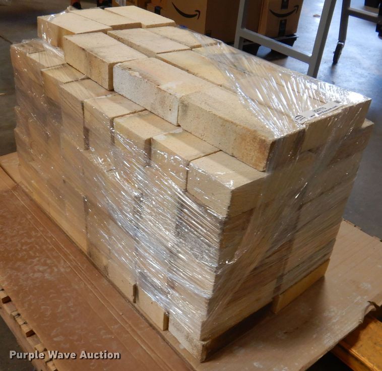 image for item IQ9775 Approximately 130 fire bricks