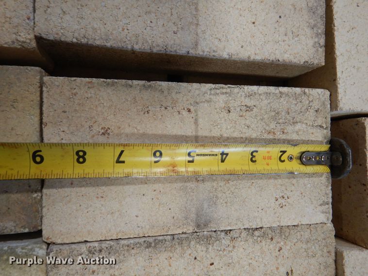 image for item IQ9775 Approximately 130 fire bricks