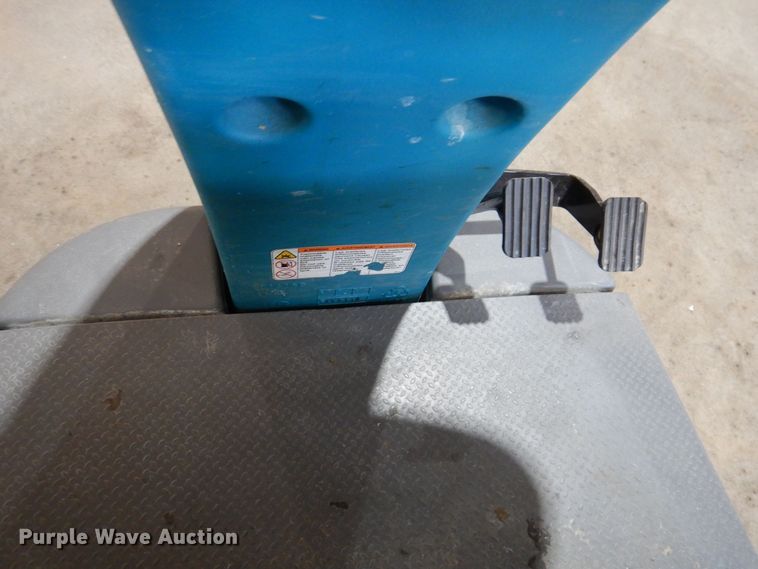 image for item IQ9778 Tennant T7  floor scrubber