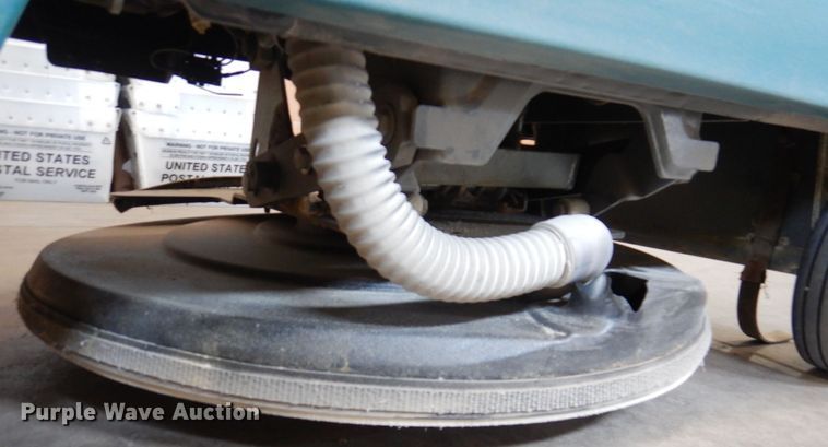 image for item IQ9780 Tennant B10  floor buffer