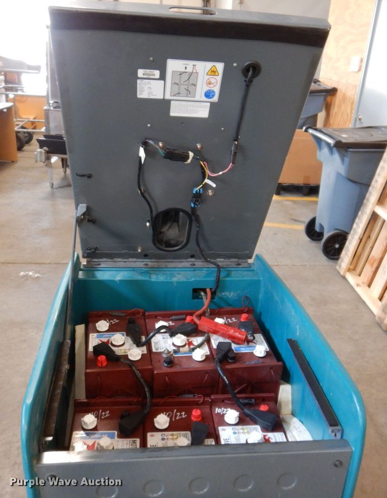 image for item IQ9780 Tennant B10  floor buffer