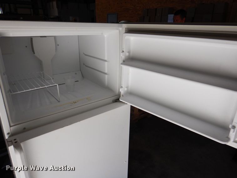 image for item IQ9785 2010 Whirlpool  refrigerator
