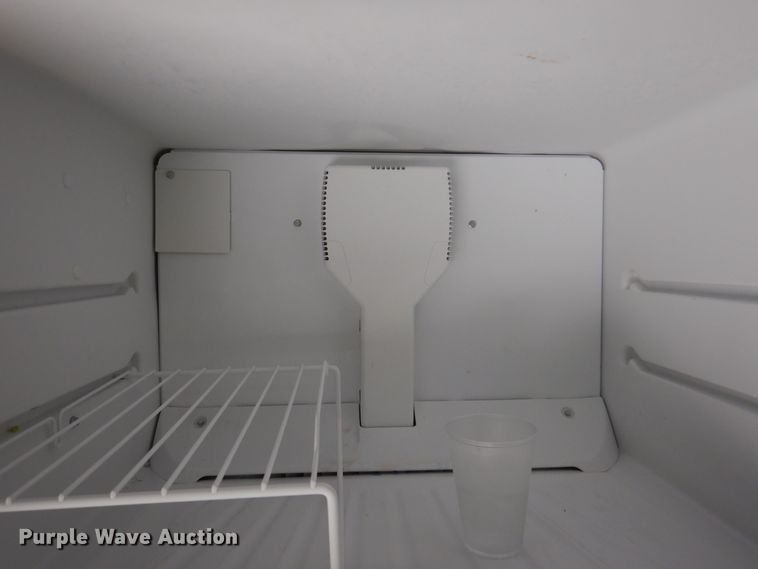 image for item IQ9785 2010 Whirlpool  refrigerator