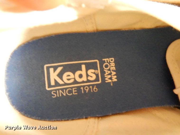 image for item IQ9799 (30) Keds show choir shoes