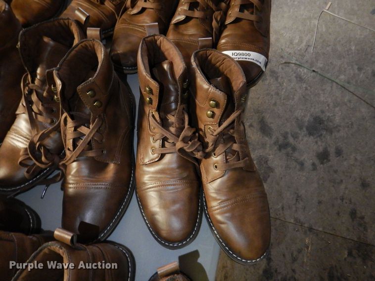 image for item IQ9800 (24) men's leather show choir shoes