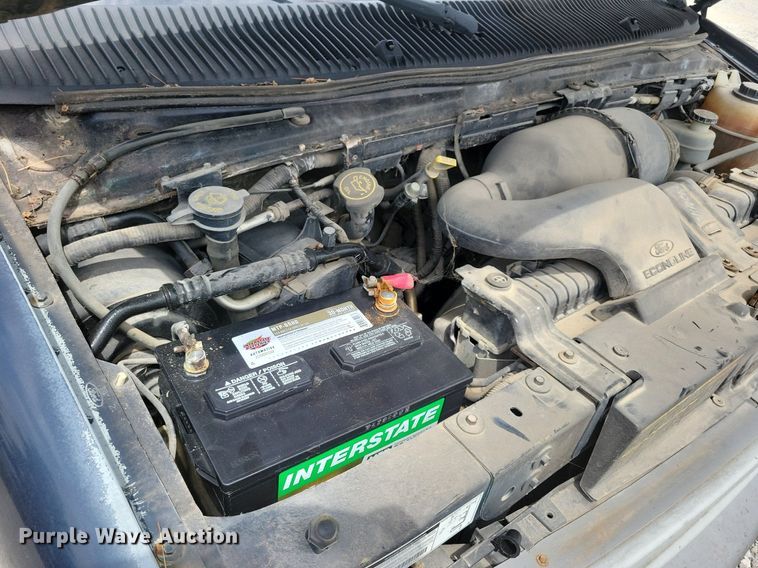 image for item JO9289 2000 Ford E150 XL  van