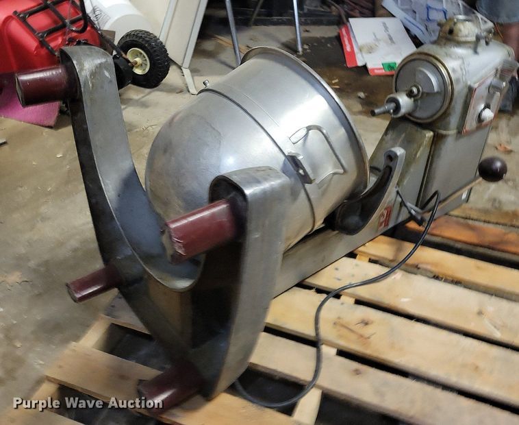 image for item JO9290 Blakeslee F30T  mixer