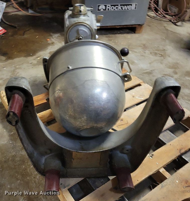 image for item JO9290 Blakeslee F30T  mixer