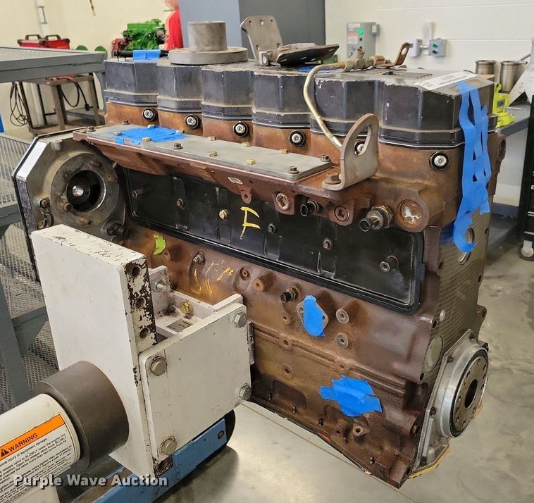 image for item JO9295 2002 Cummins ISB 235  engine