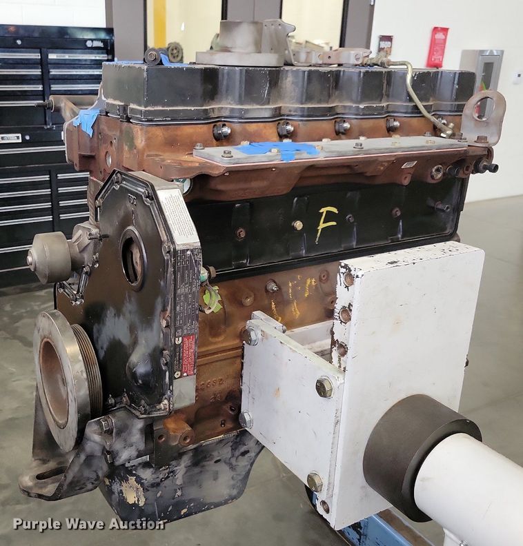 image for item JO9295 2002 Cummins ISB 235  engine