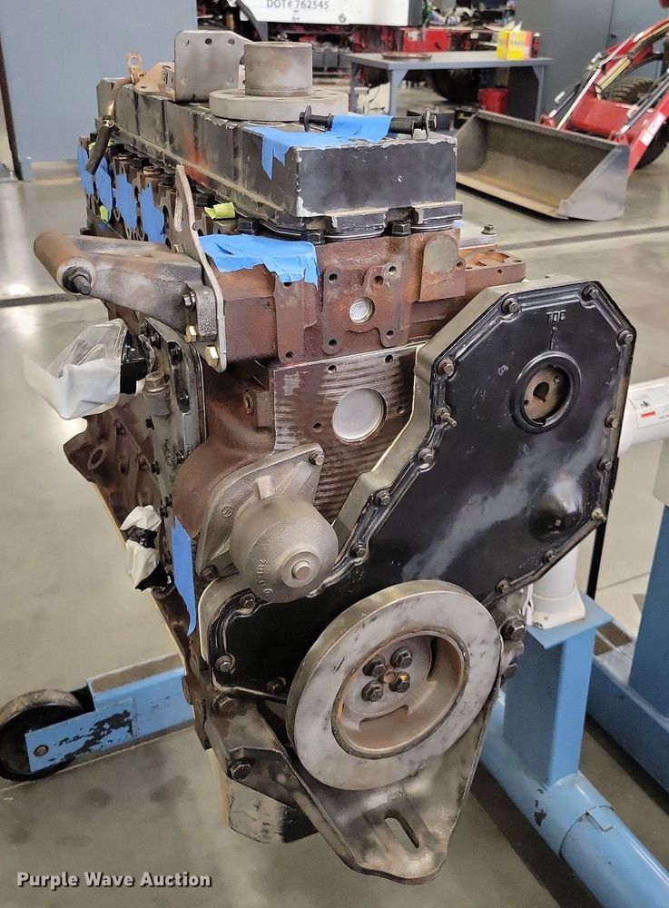 image for item JO9295 2002 Cummins ISB 235  engine