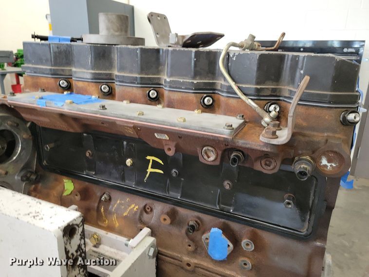 image for item JO9295 2002 Cummins ISB 235  engine