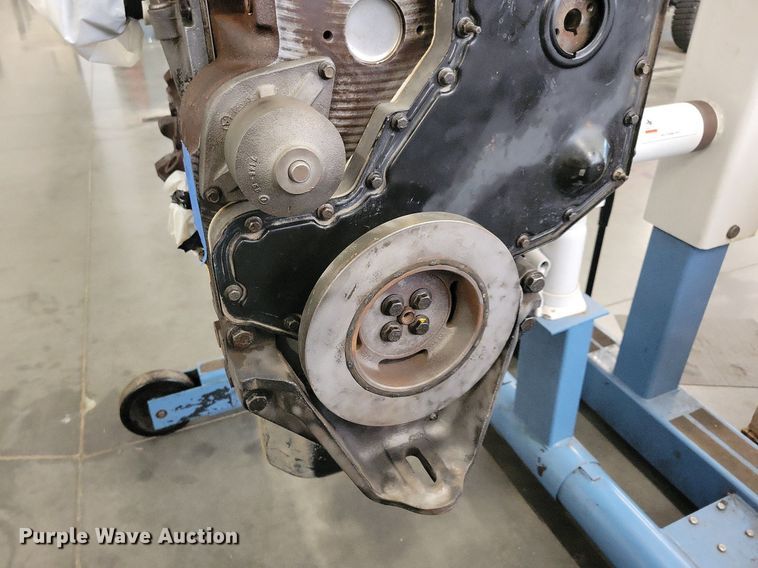 image for item JO9295 2002 Cummins ISB 235  engine