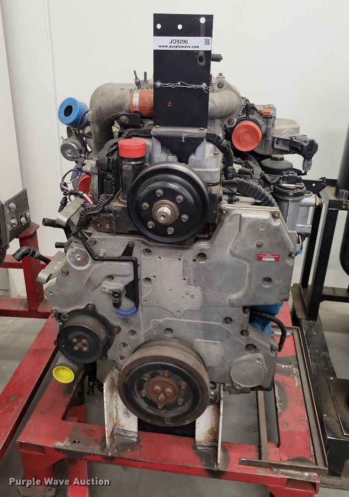 image for item JO9296 2010 International MaxxForce  engine