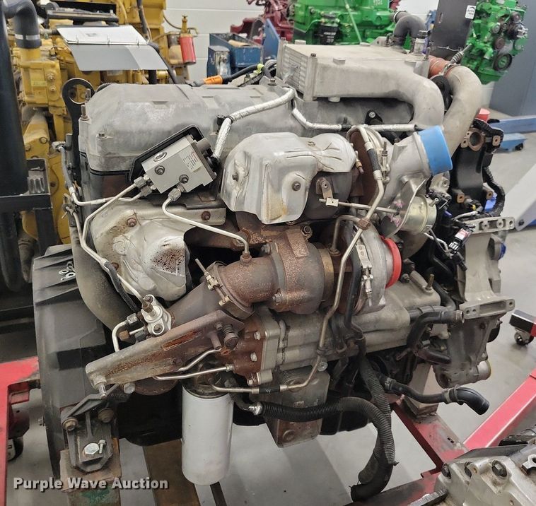 image for item JO9296 2010 International MaxxForce  engine