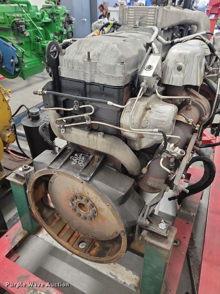 image for item JO9296 2010 International MaxxForce  engine