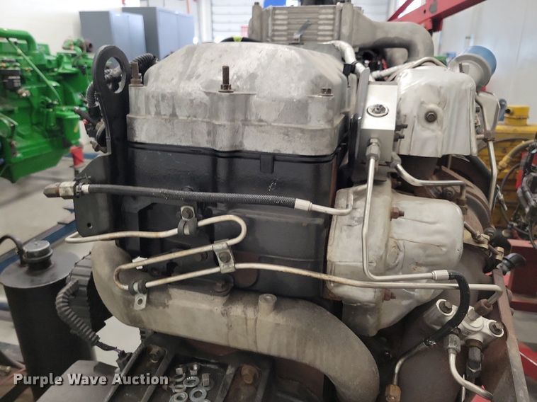 image for item JO9296 2010 International MaxxForce  engine