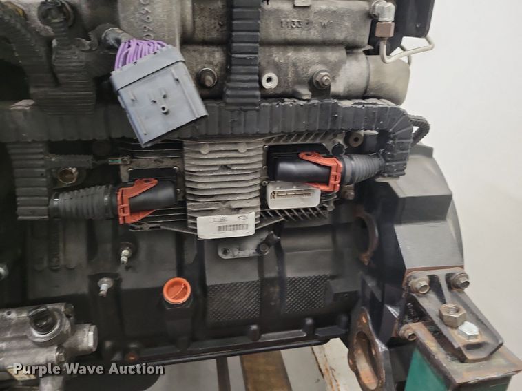 image for item JO9296 2010 International MaxxForce  engine