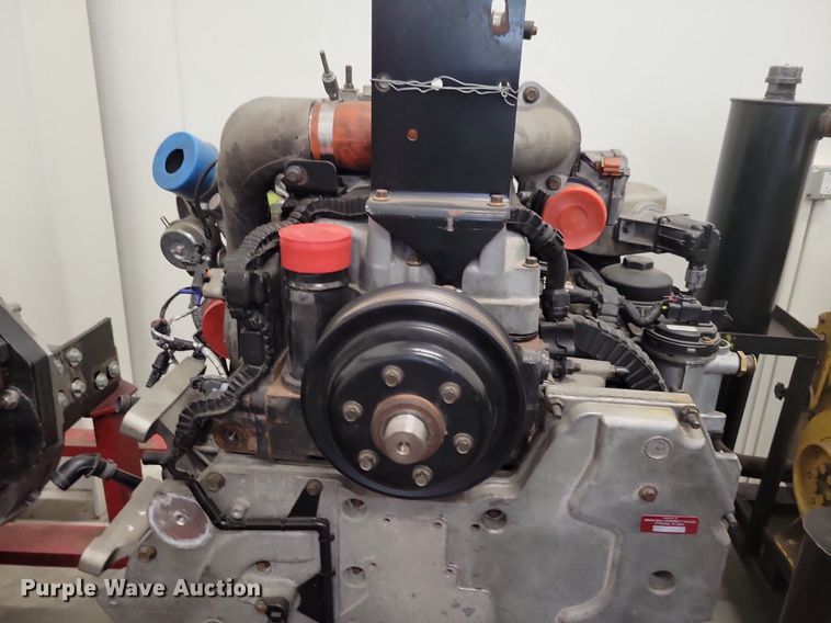 image for item JO9296 2010 International MaxxForce  engine