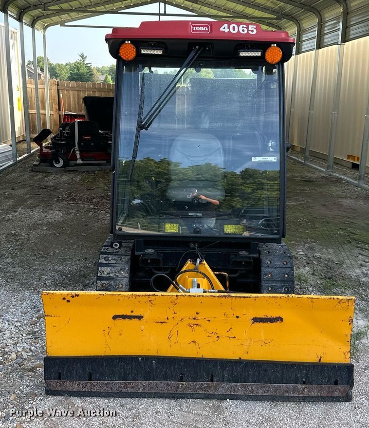 image for item JX9014 Toro Groundsmaster 7200  lawn mower