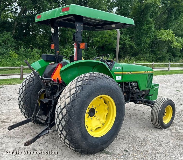 image for item JX9019 1993 John Deere 5300  tractor