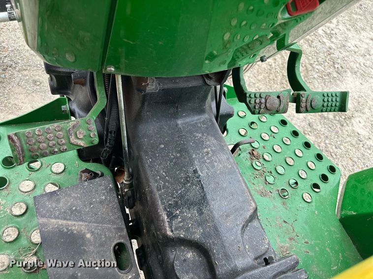 image for item JX9019 1993 John Deere 5300  tractor