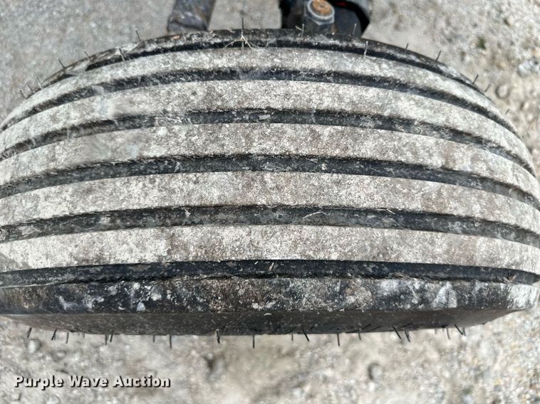 image for item JX9019 1993 John Deere 5300  tractor