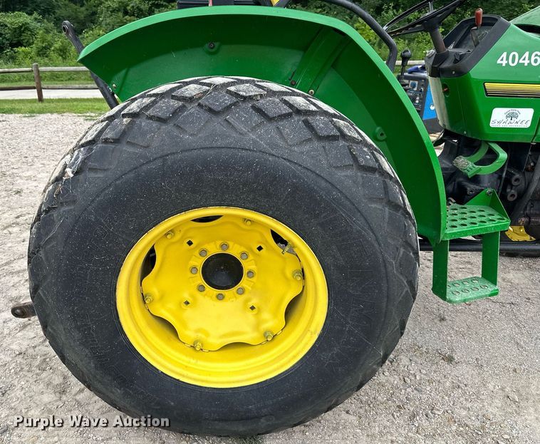 image for item JX9019 1993 John Deere 5300  tractor