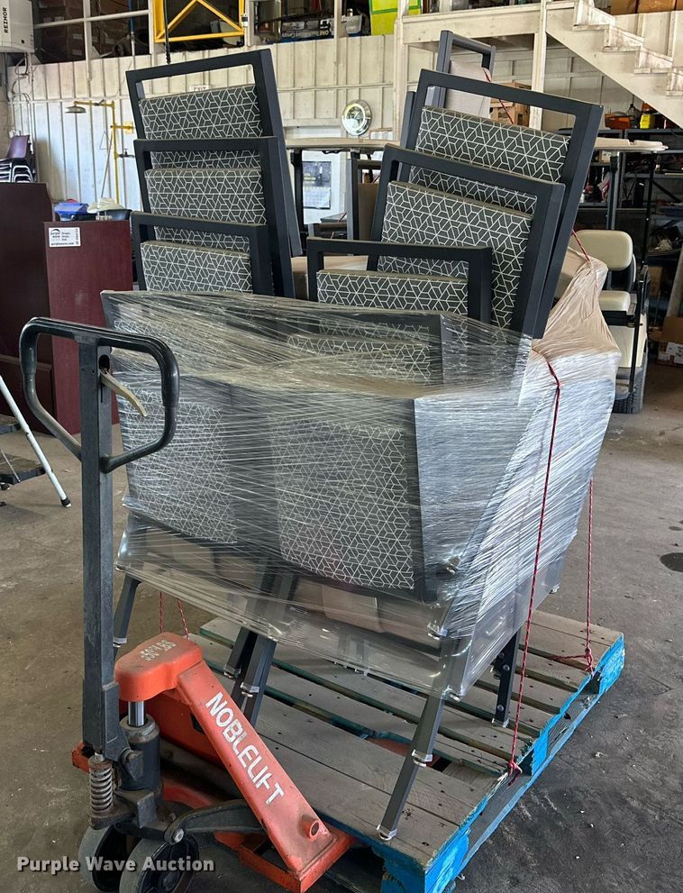 image for item KM9840 (16) chairs