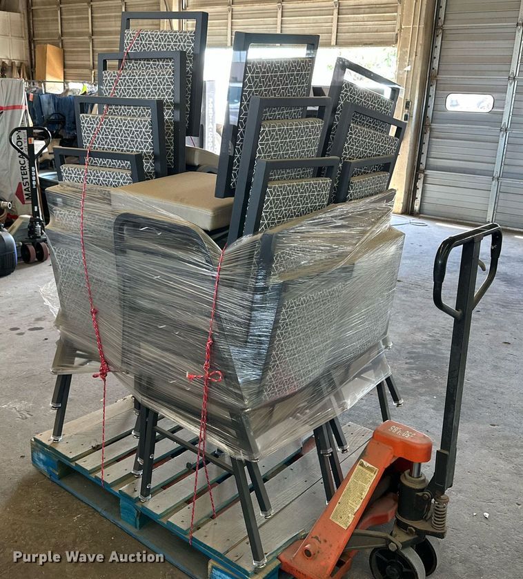 image for item KM9840 (16) chairs