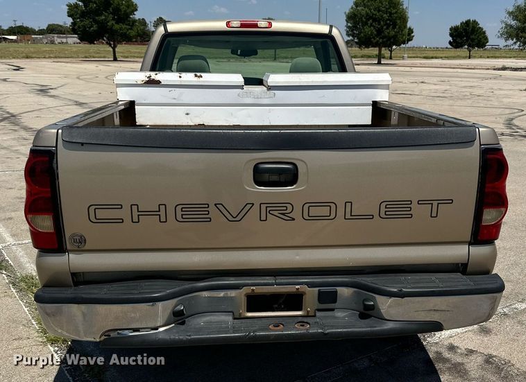 image for item KM9842 2006  Chevrolet Silverado 1500  pickup truck