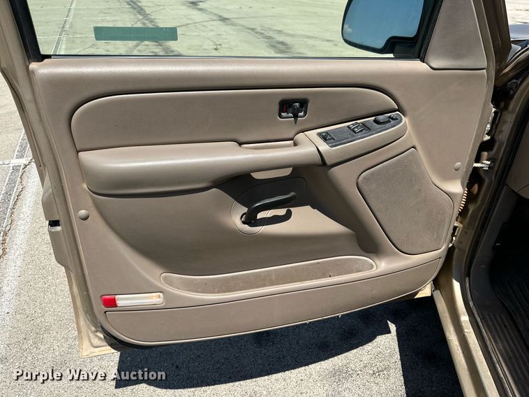 image for item KM9842 2006  Chevrolet Silverado 1500  pickup truck