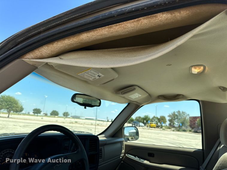 image for item KM9842 2006  Chevrolet Silverado 1500  pickup truck