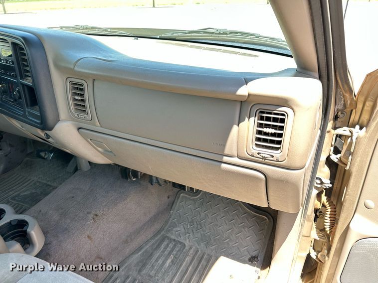 image for item KM9842 2006  Chevrolet Silverado 1500  pickup truck