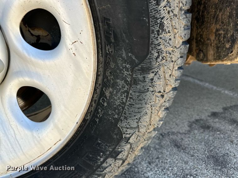 image for item KM9842 2006  Chevrolet Silverado 1500  pickup truck