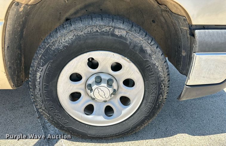 image for item KM9842 2006  Chevrolet Silverado 1500  pickup truck