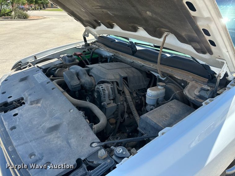 image for item KM9843 2011 Chevrolet Silverado 1500  pickup truck