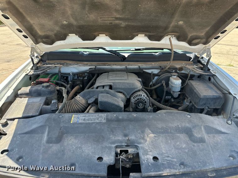 image for item KM9843 2011 Chevrolet Silverado 1500  pickup truck