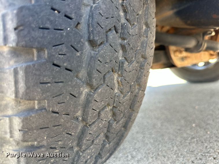 image for item KM9843 2011 Chevrolet Silverado 1500  pickup truck