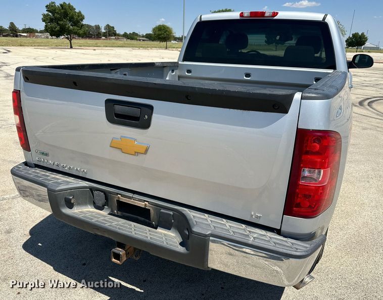 image for item KM9844 2012 Chevrolet Silverado 1500  Ext. Cab pickup truck