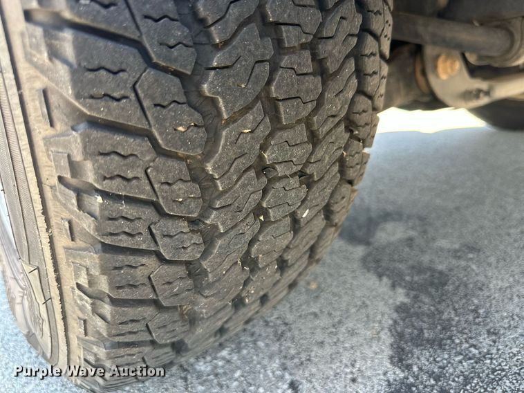 image for item KM9845 2010 Ford F150  SuperCrew pickup truck