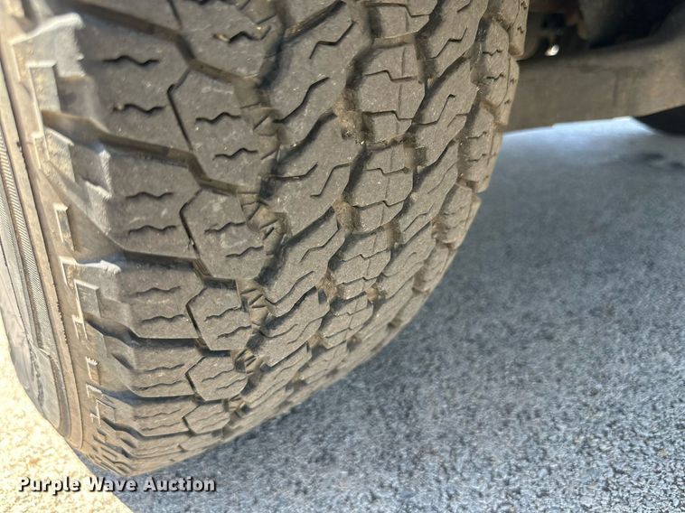 image for item KM9845 2010 Ford F150  SuperCrew pickup truck