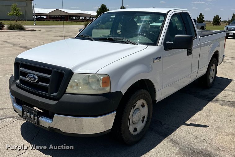image for item KM9846 2005 Ford F150  Ext. Cab pickup truck